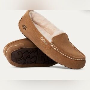 UGG Women's Size 6 Australia Ansley Chestnut Moccasin Slippers